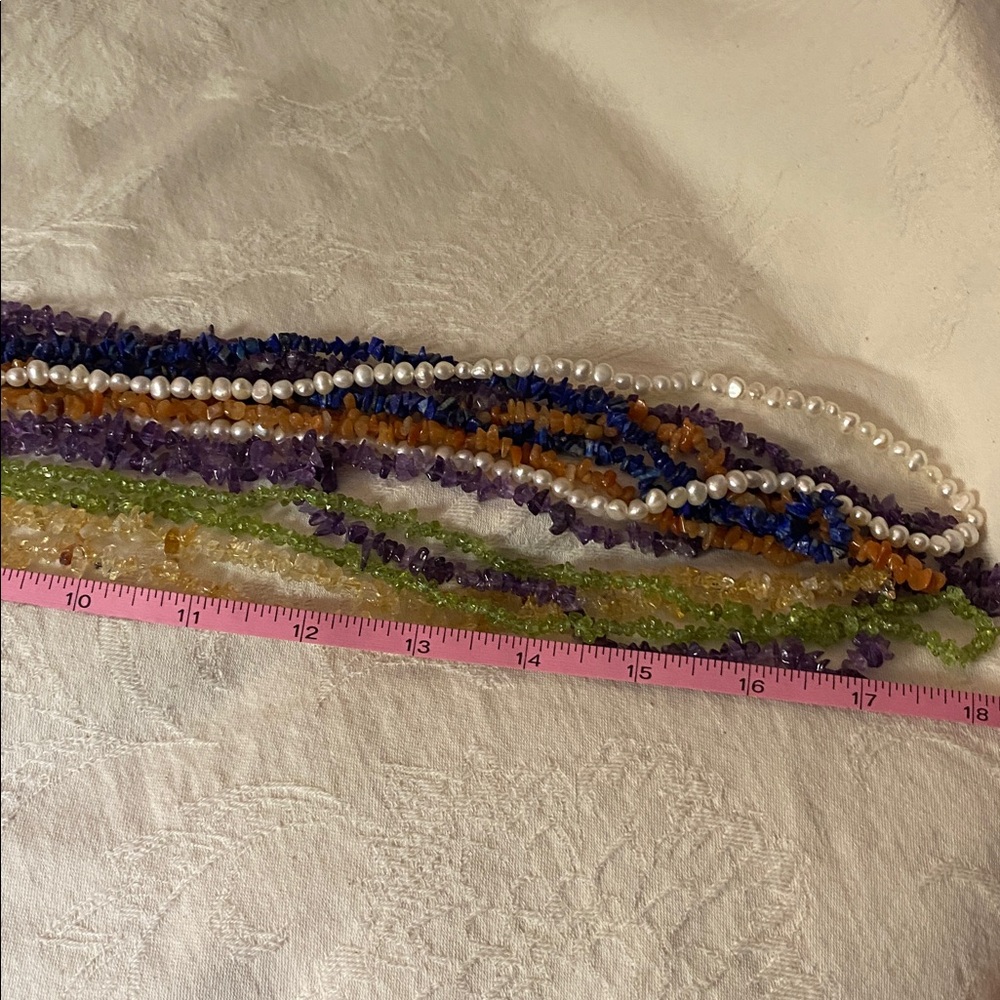 Lot of 7 Multicolor Gemstone Chips and Pearl Necklaces .. 36” Length - Picture 5 of 5